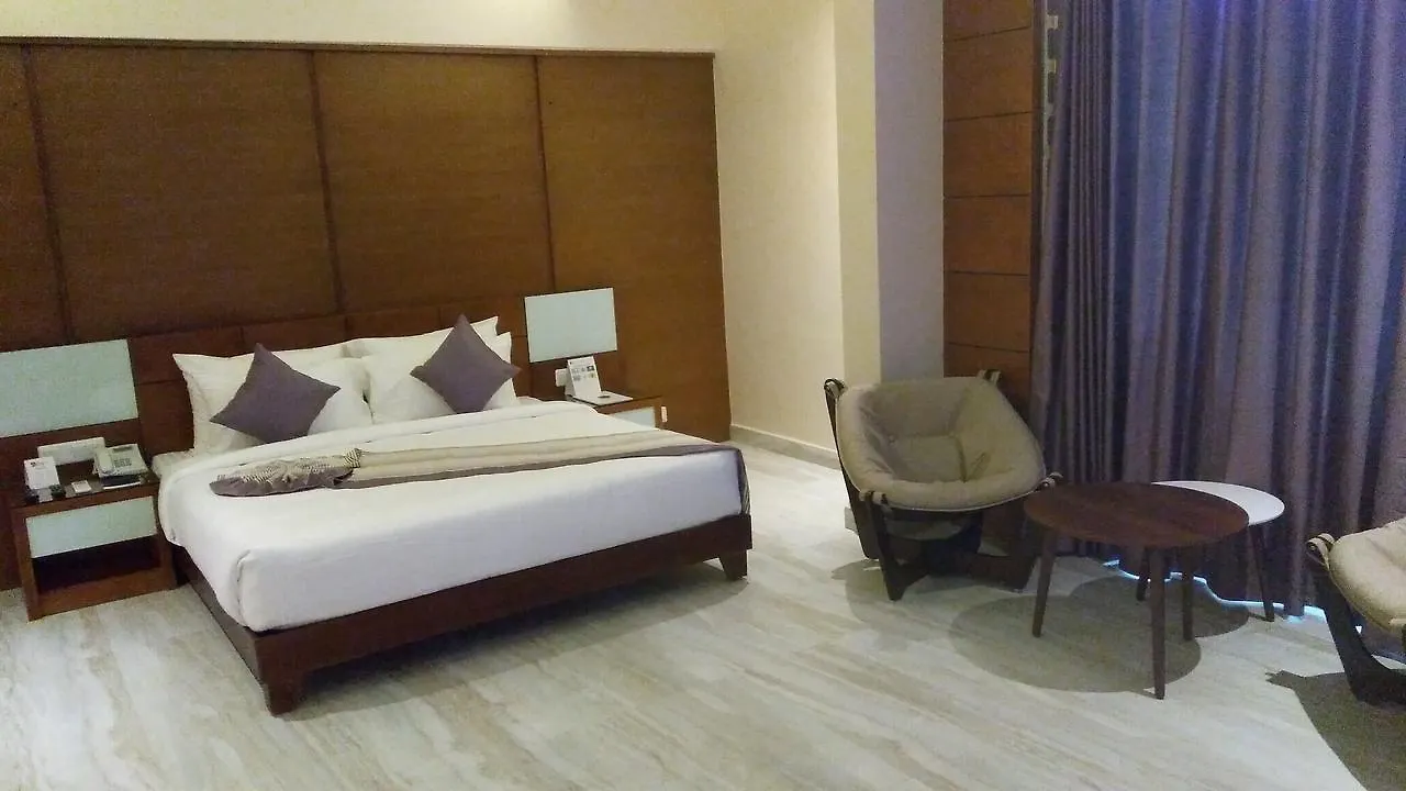 Chand V Residency Thrissur